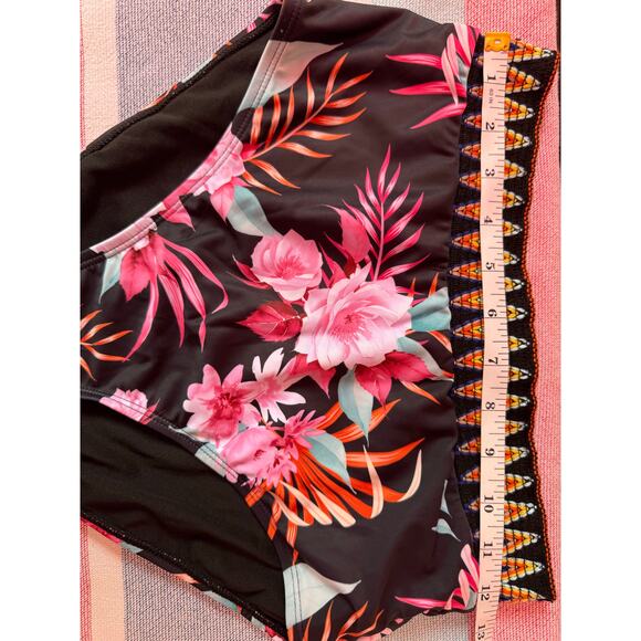 NWT, Women, High Waist Bikini Set, Black and Floral, Sz M - Picture 10 of 11
